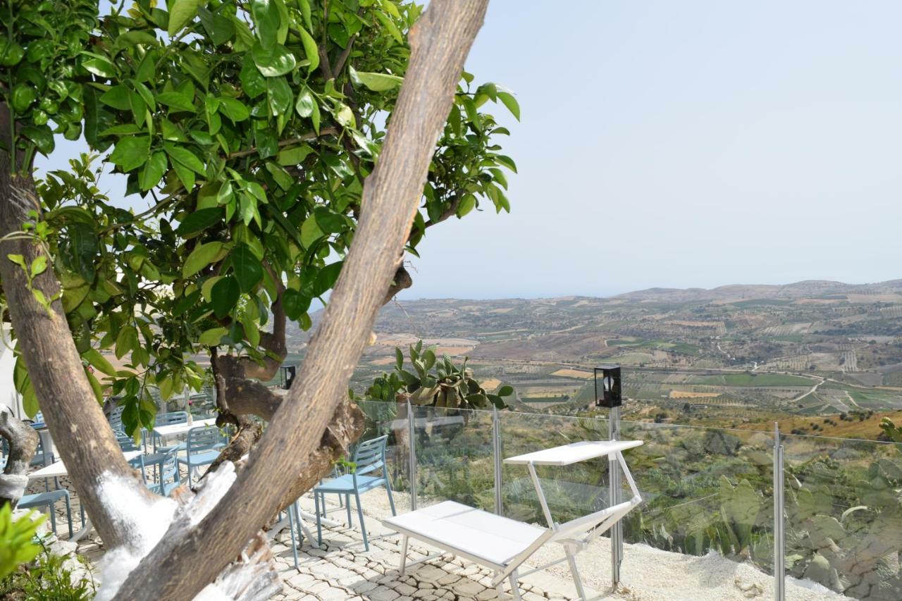 Antico Borgo Dei Templi Bed & Breakfast Agrigento Bagian luar foto