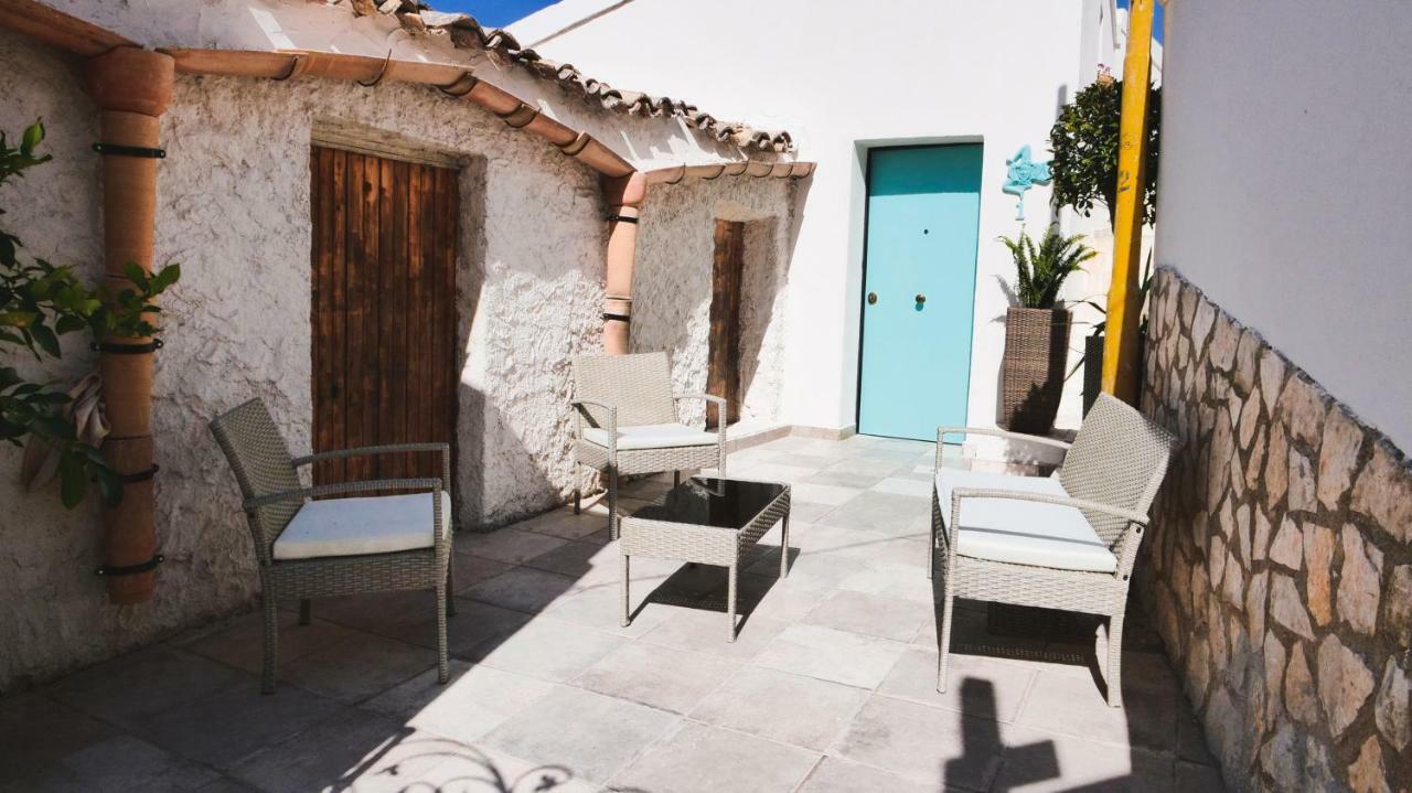 Antico Borgo Dei Templi Bed & Breakfast Agrigento Bagian luar foto