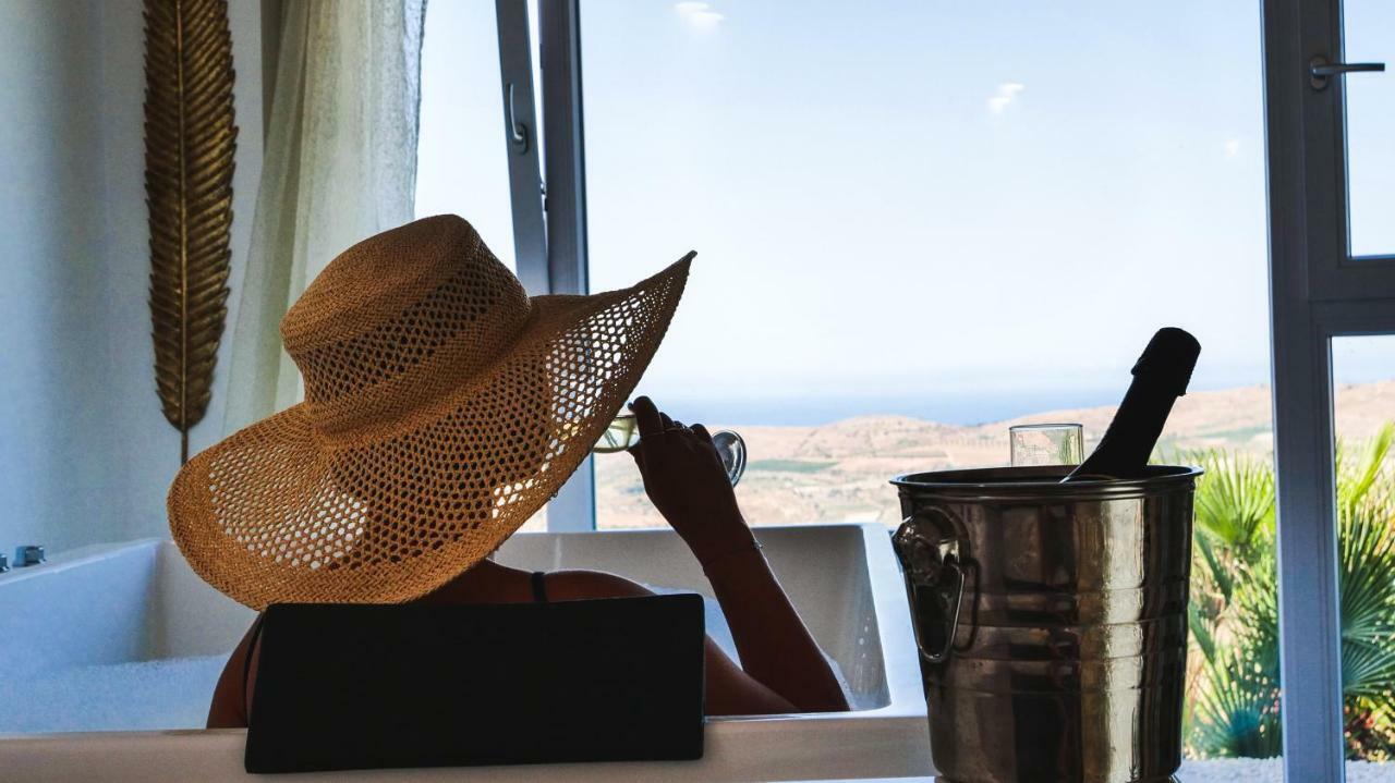 Antico Borgo Dei Templi Bed & Breakfast Agrigento Bagian luar foto